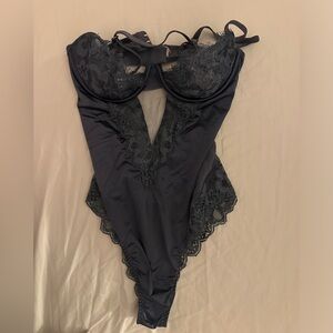 Victoria secret Blue Lace & Satin Bodysuit - Size 32B, Never Worn